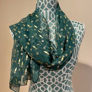 Doorway Vintage Green and Gold Sheer Scarf